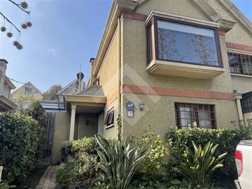 Casa en Venta en General Blanche 12180