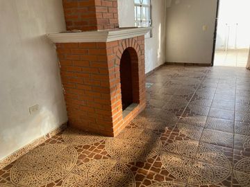 CASA EN VENTA EN RANCHO SAN DIMAS