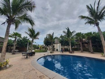 CASA DE PLAYA EN EXCLUSIVA PRIVADA PUNTA ESMERALDA GRAND, NUEVO ALTATA