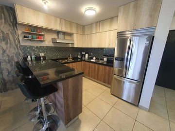 CASA DE PLAYA EN EXCLUSIVA PRIVADA PUNTA ESMERALDA GRAND, NUEVO ALTATA
