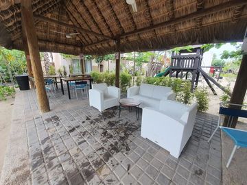 CASA DE PLAYA EN EXCLUSIVA PRIVADA PUNTA ESMERALDA GRAND, NUEVO ALTATA
