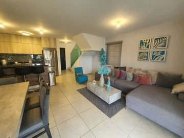CASA DE PLAYA EN EXCLUSIVA PRIVADA PUNTA ESMERALDA GRAND, NUEVO ALTATA