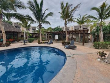 CASA DE PLAYA EN EXCLUSIVA PRIVADA PUNTA ESMERALDA GRAND, NUEVO ALTATA