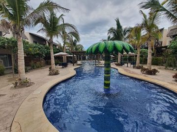 CASA DE PLAYA EN EXCLUSIVA PRIVADA PUNTA ESMERALDA GRAND, NUEVO ALTATA
