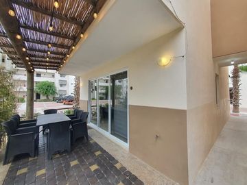 CASA DE PLAYA EN EXCLUSIVA PRIVADA PUNTA ESMERALDA GRAND, NUEVO ALTATA