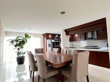 CASA EN VENTA EN LAS QUINTAS DE OPORTUNIDAD