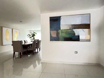 CASA EN VENTA EN LAS QUINTAS DE OPORTUNIDAD