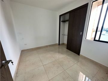Apartamento duplex en venta, sector parque venezuela.