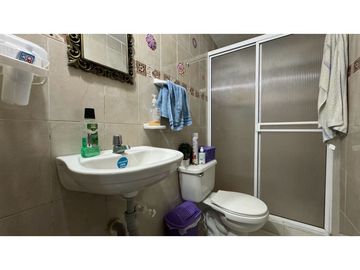 Casa de 2 pisos en venta permuta Barrio Hacienda Buenos Aires Palmira