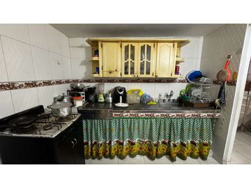 Casa de 2 pisos en venta permuta Barrio Hacienda Buenos Aires Palmira