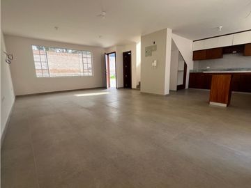 Casa nueva de Venta en Ibarra  db