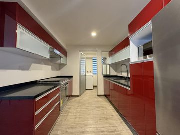 DEPARTAMENTO AMUEBLADO EN VENTA EN TORRE PUENTE DE MÉXICO, ZONA FORJADORES