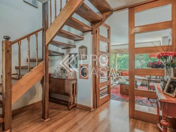 Avenida Tomás Moro - Avenida Apoquindo/Santa Magdalena Sofía - Comuna Las Condes - Casa - Venta