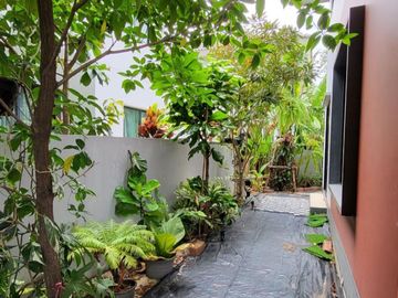 FOR SELL house Kanasiri Wongwaen - Lumlukka MRT-Phra Ram 9 CX-100499