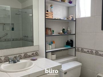 PRECIOSA CASA DE PLAYA EN VENTA CON VISTA AL MAR, LAS GAVIOTAS, ASIA