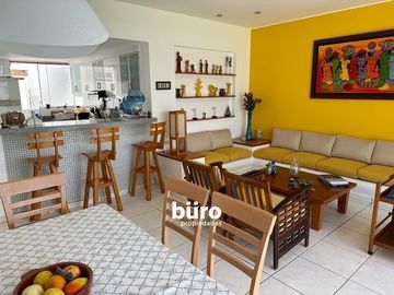 PRECIOSA CASA DE PLAYA EN VENTA CON VISTA AL MAR, LAS GAVIOTAS, ASIA