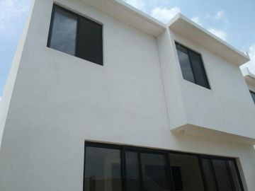 RESIDENCIA EN VENTA EN FRACCIONAMIENTO LOS OLIVOS GOMEZ PALACIO DGO