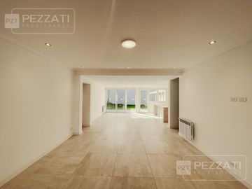 Casa en  venta en Parque Luro. Cuatro dormitorios. Jardin. Garage. Quicho