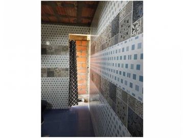 VENTA LOTE YARUMAL CON APARTAESTUDIO $200 MILLONES, 9.000m2 (C)
