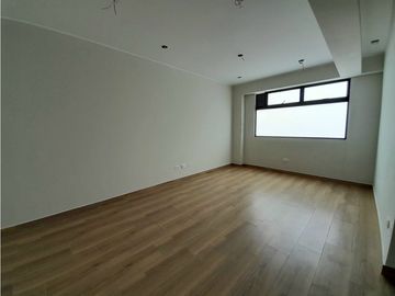 Departamento dúplex de estreno en Surquillo 108 m2 **