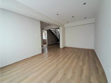 Departamento dúplex de estreno en Surquillo 108 m2 **