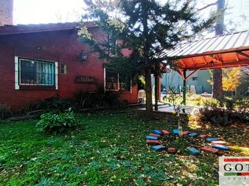 Casa quinta en venta de 100m2 ubicado en Carlos Spegazzini