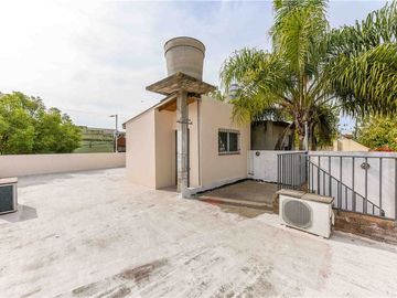 VENTA CASA 3 AMBIENTES WILDE AVELLANEDA COCHERA