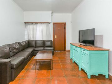 VENTA CASA 3 AMBIENTES WILDE AVELLANEDA COCHERA