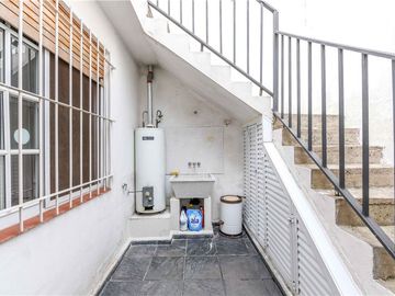VENTA CASA 3 AMBIENTES WILDE AVELLANEDA COCHERA