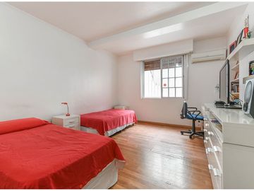 VENTA CASA 3 AMBIENTES WILDE AVELLANEDA COCHERA