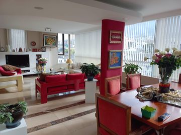 Departamento en venta de 3 dormitorios en Quito, sector Cinemark