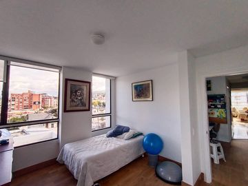 Departamento en venta de 3 dormitorios en Quito, sector Cinemark