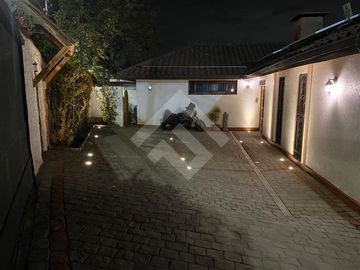Casa en Venta en Príncipe de Gales/ María Monvel