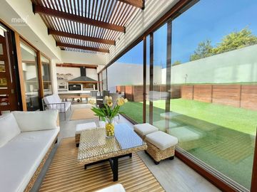 Venta casa de finas terminaciones, condominio,  Pinares de Montemar, Concón