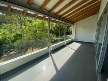 Venta Casa en Vereda La Veta Copacabana Antioquia. 1 Nivel