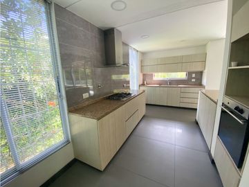 Venta Casa en Vereda La Veta Copacabana Antioquia. 1 Nivel