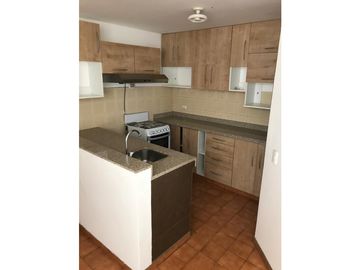 Remodelado ,105 m2,2 Dor, c/b servicio, cochera