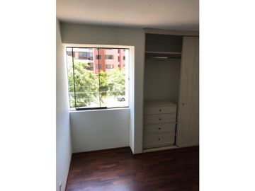 Remodelado ,105 m2,2 Dor, c/b servicio, cochera