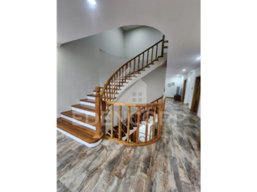 Casa estilo Inglés en Manglaralto