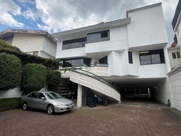 Casa en Venta, Lomas de Tecamachalco,3 Recámaras