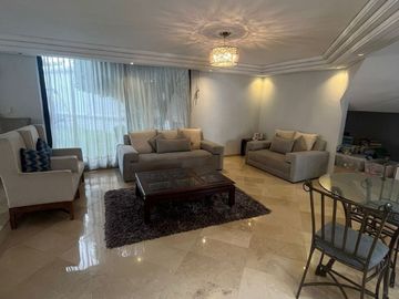 Casa en Venta, Lomas de Tecamachalco,3 Recámaras