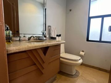 Casa en Venta, Lomas de Tecamachalco,3 Recámaras