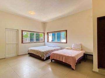 CASA EN VENTA, YAUTEPEC A 10 MINUTOS DE LAS ESTACAS