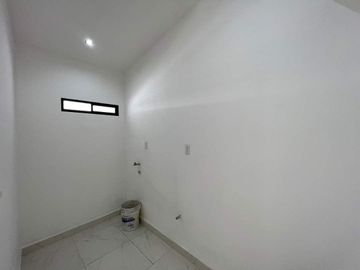 CASA EN VENTA EN HACIENDA LAS PUENTES, SAN NICOLAS DE LOS GARZA