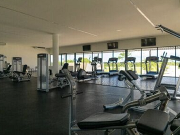 EXCLUSIVA RESIDENCIA EN ESQUINA EN PRE-VENTA EN PRIVADA NORTE MERIDA.