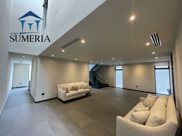 Casa en venta Frac. Bosques del Valle V