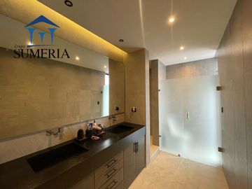 Casa en venta Frac. Bosques del Valle V