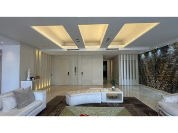 VENDO APARTAMENTO DE LUJO EN BARRIO EL GOLF