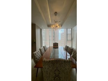 VENDO APARTAMENTO DE LUJO EN BARRIO EL GOLF