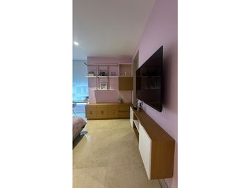 VENDO APARTAMENTO DE LUJO EN BARRIO EL GOLF